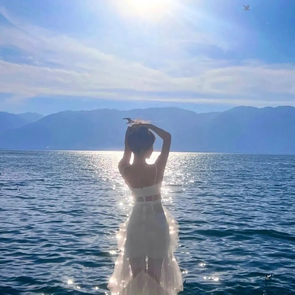 物价贬值后被美女总裁倒追