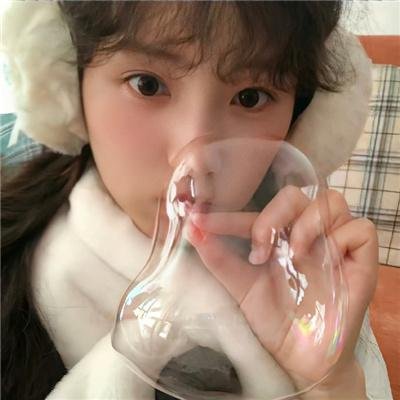 酷爱电影的庞波小姐